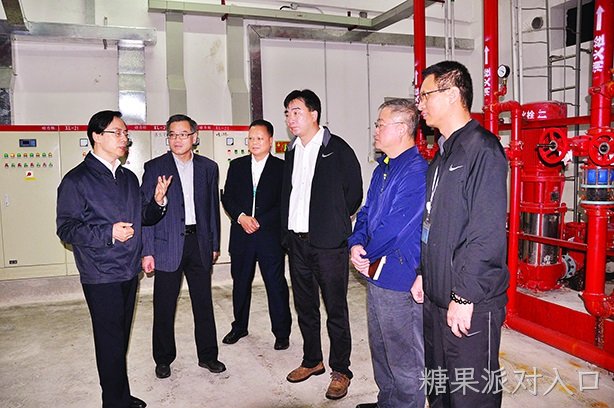 集团领导带队前往糖果派对入口工业区检查安全生产